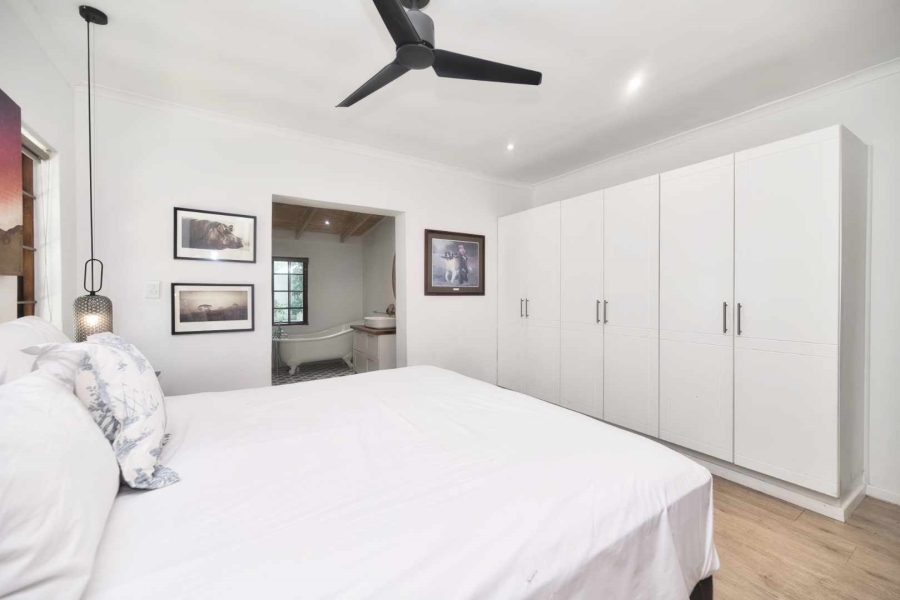 3 Bedroom Property for Sale in Northcliff Western Cape